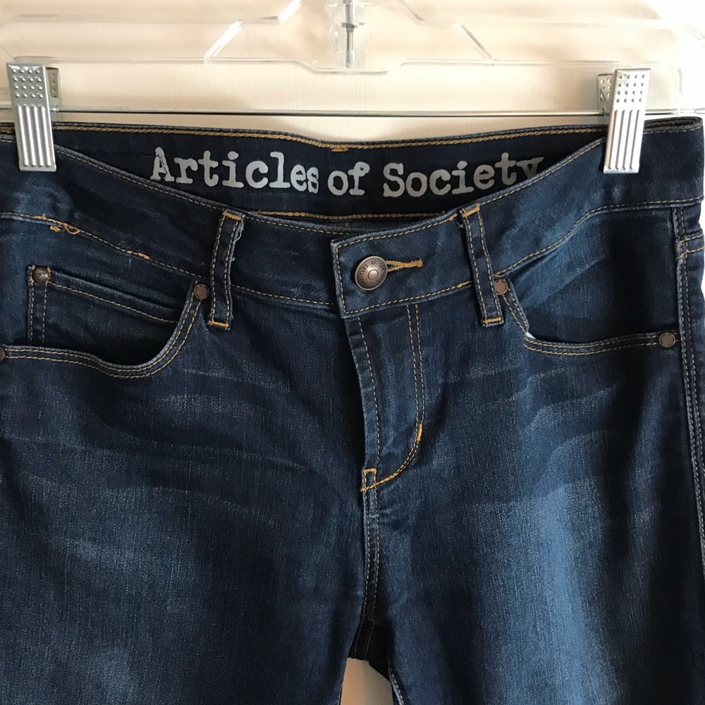 Articles of Society Jean
